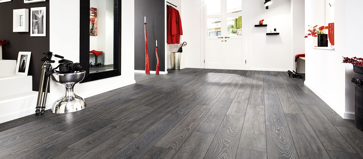 255441 Titania Oak